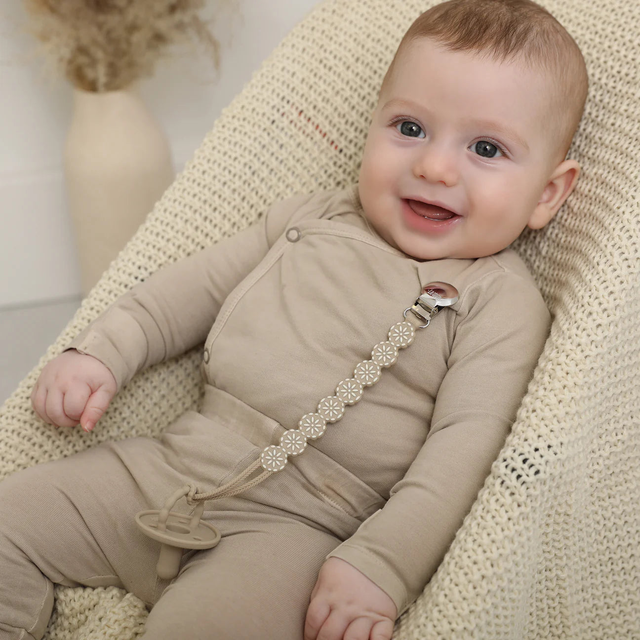 Meadow Pacifier Clip