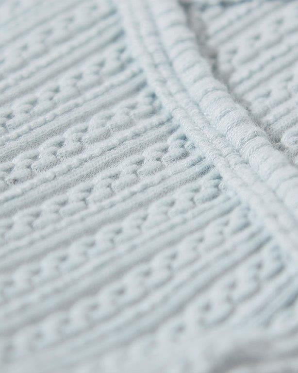 Delicate Link Patterned Footie - Blue