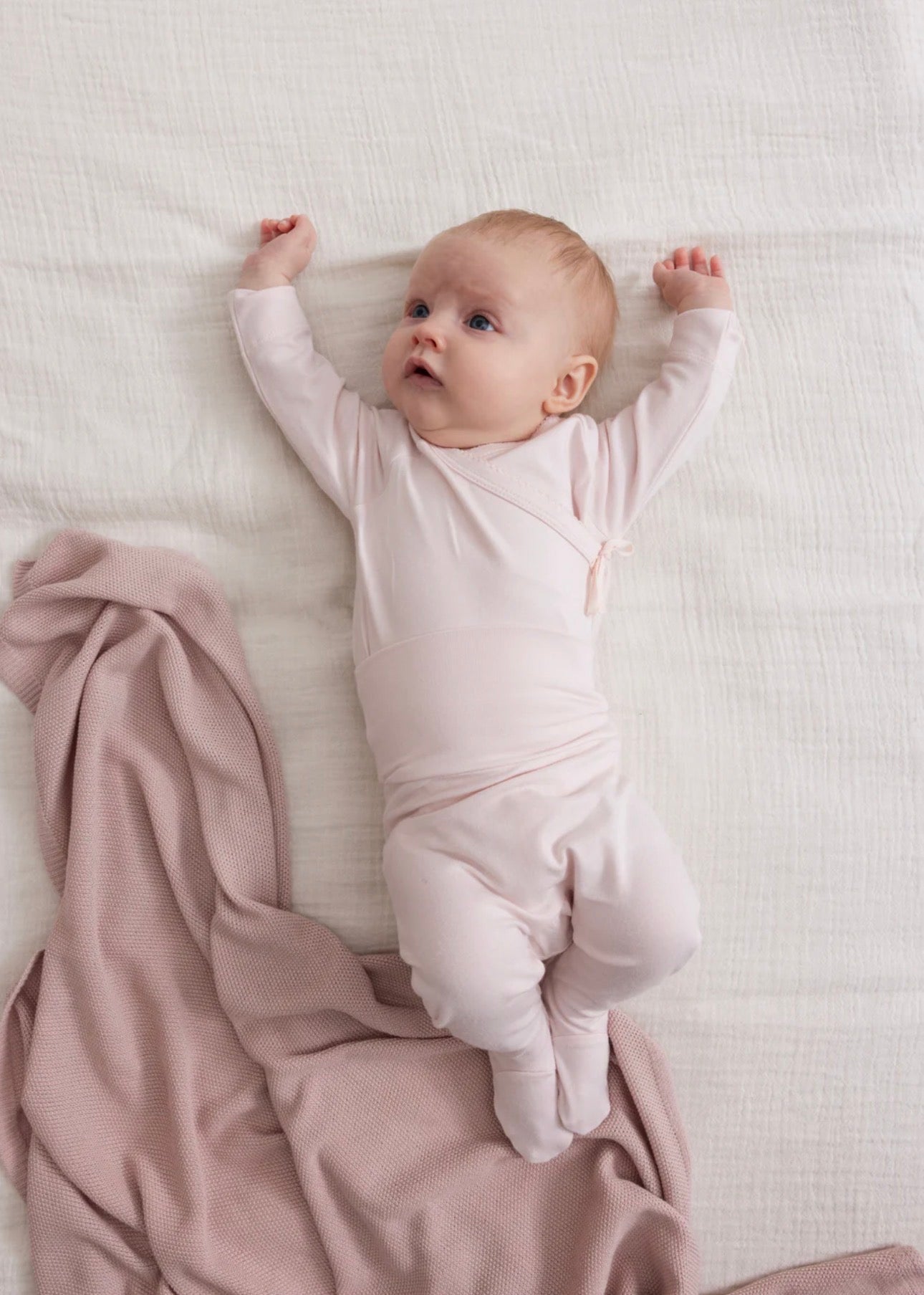 Belita and Pixa Modal Set