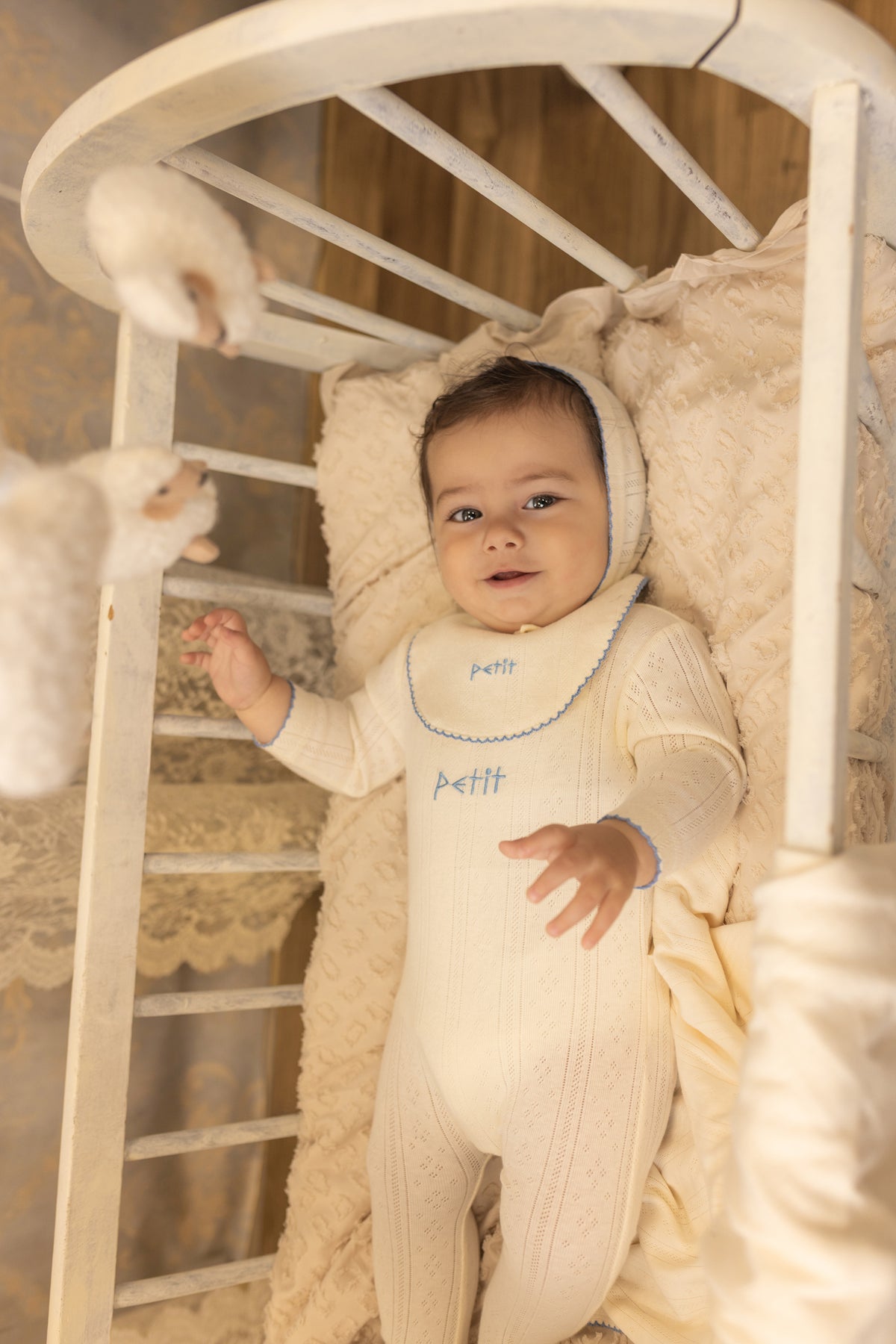 Petit White/Blue Footie