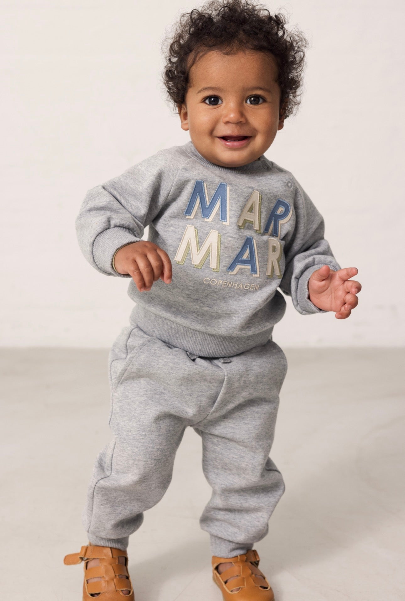 Theos Boys Sweater